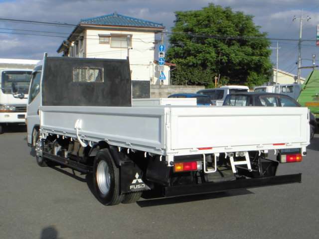 Mitsubishi Fuso Canter 6