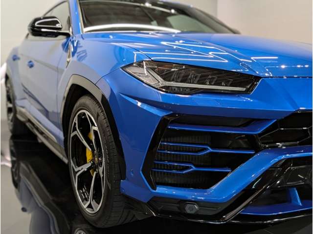 Lamborghini ウルス 10