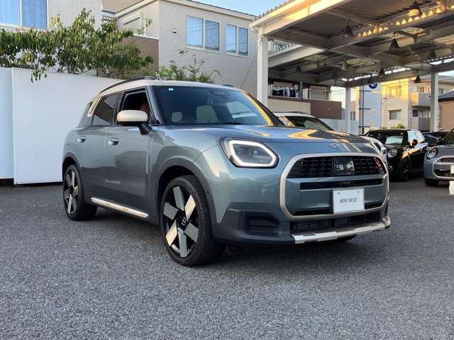 MINI Countryman 8