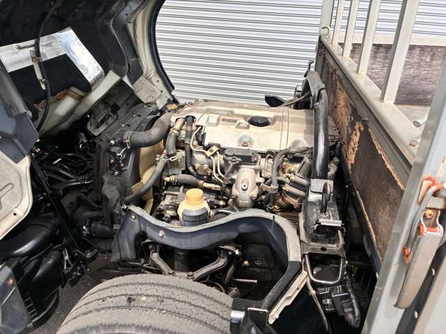 Mitsubishi Fuso Canter 6