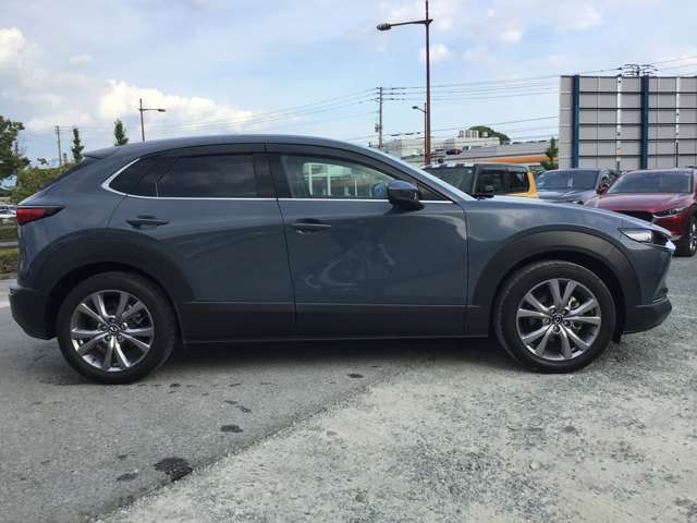 Mazda CX-30 4
