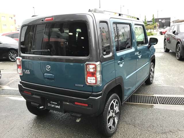 Mazda Flair Crossover 12