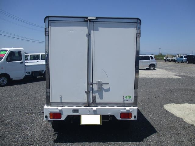 Mazda Scrum Truck 6