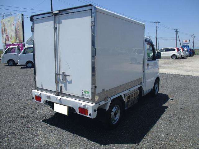 Mazda Scrum Truck 7