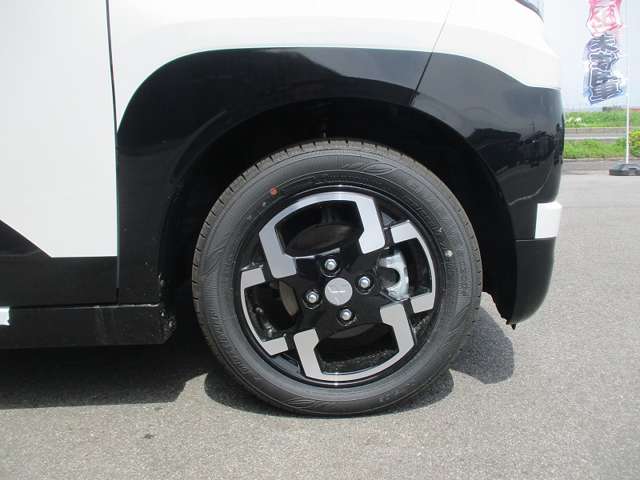 Mitsubishi Delica Mini 12