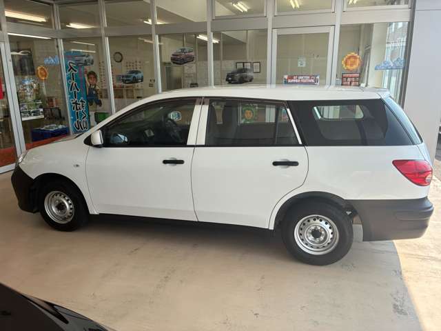Nissan AD 12