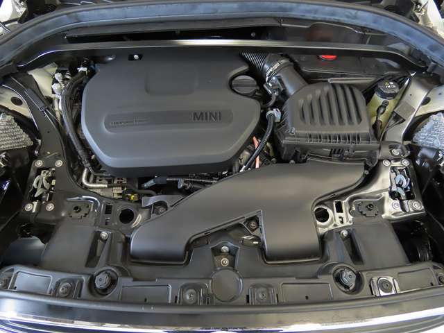 MINI Crossover 2