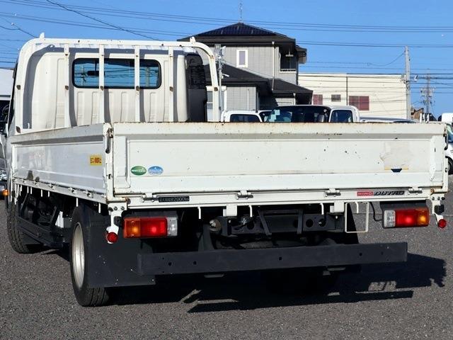 Hino Dutro 2