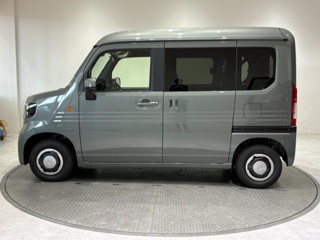 Honda N-VAN 11