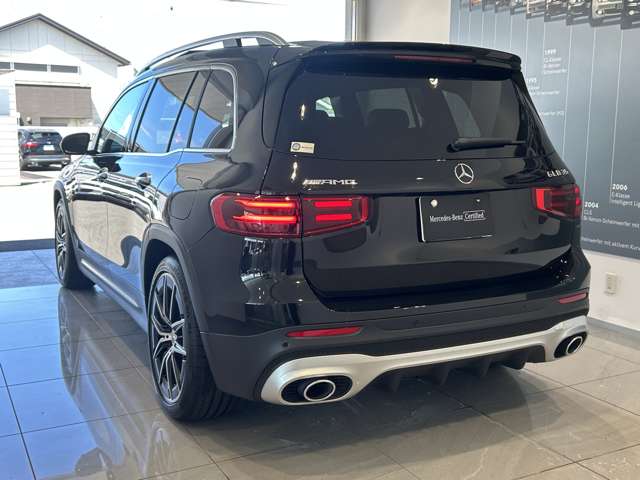 Mercedes-Benz GLB 6