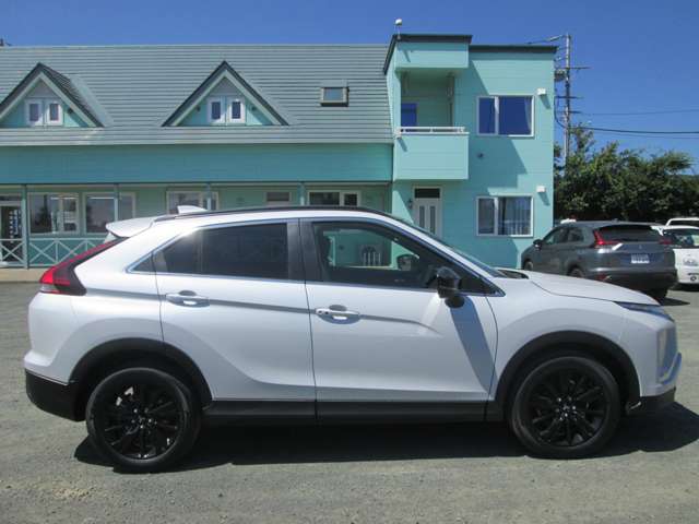 Mitsubishi Eclipse Cross 8