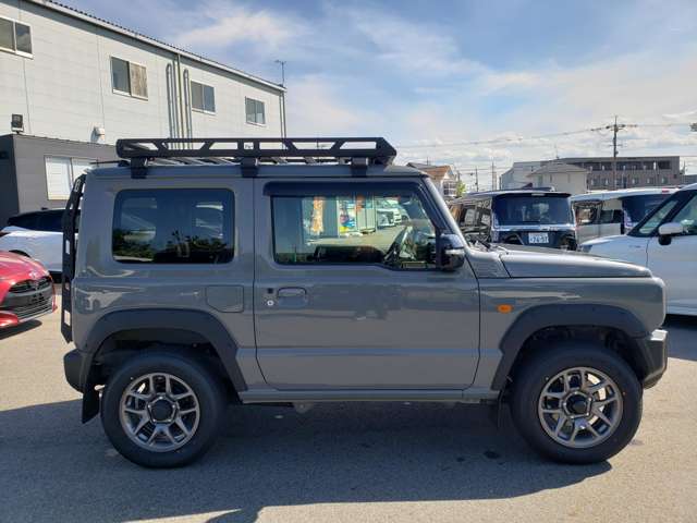 Suzuki Jimny 4