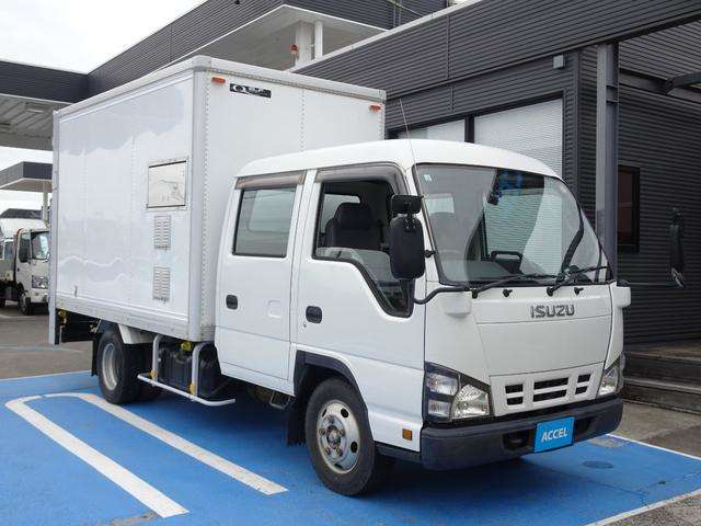 Isuzu Elf 12