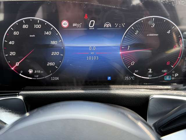Mercedes-Benz GLB 9