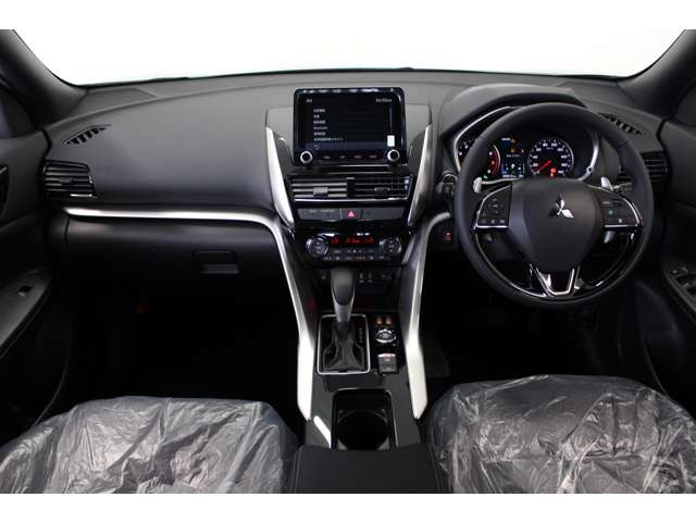 Mitsubishi Eclipse Cross 8