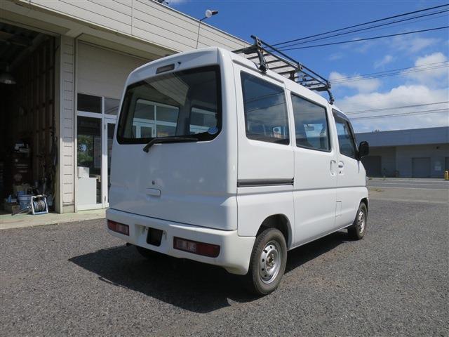 Mitsubishi Minicab Van 5