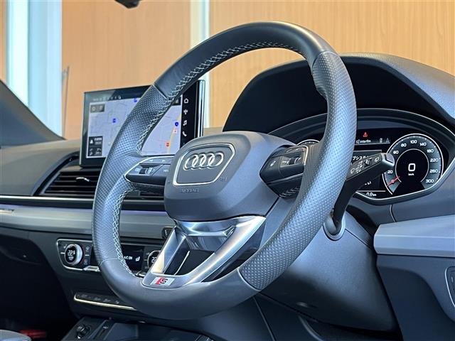 Audi Q5 Sportback 6