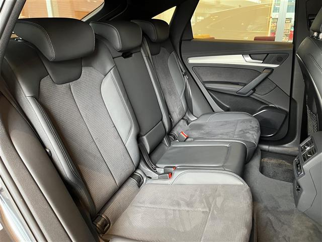 Audi Q5 Sportback 10