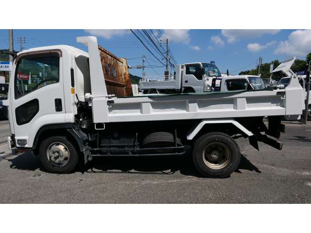 Isuzu Forward 5