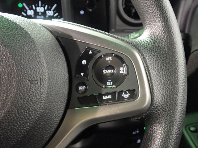 Honda N-VAN 8