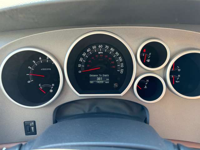 Toyota Tundra 11