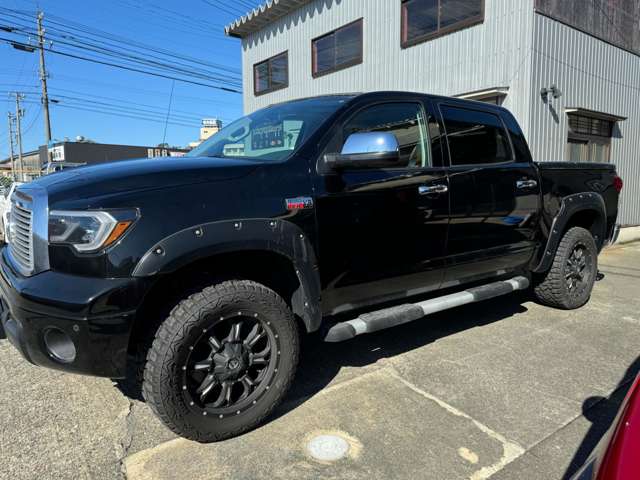 Toyota Tundra 7