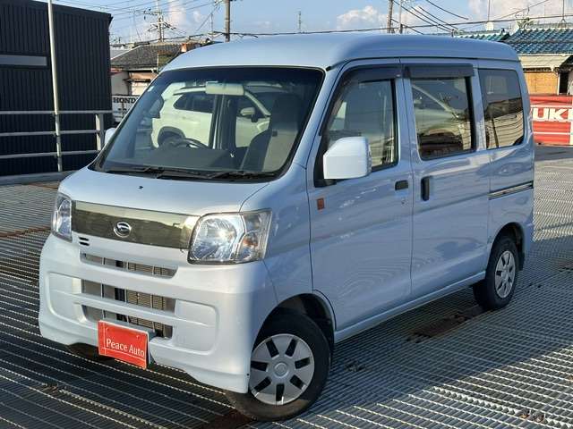 Daihatsu Hijet Cargo 3