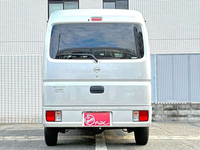 Nissan NV100 Clipper 12