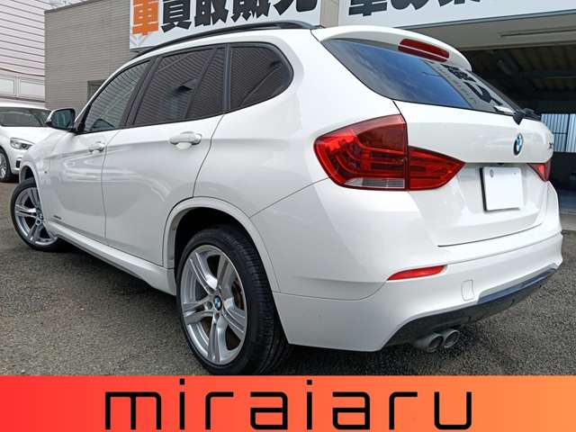 BMW X1 8