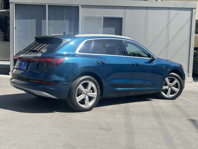 Audi e-tron 12