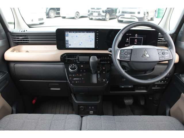 Mitsubishi Delica Mini 5