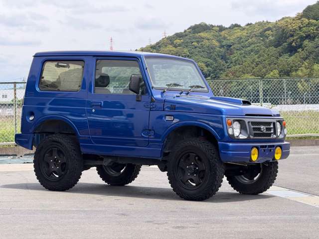Suzuki Jimny 4