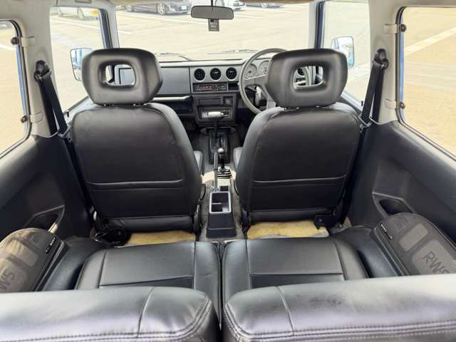 Suzuki Jimny 7