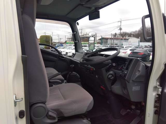 Isuzu Elf 11