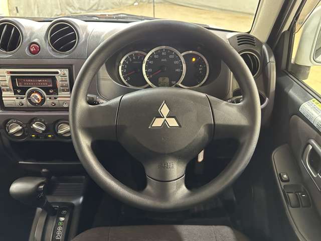 Mitsubishi Pajero Mini 11