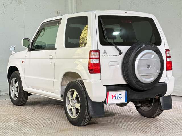 Mitsubishi Pajero Mini 8