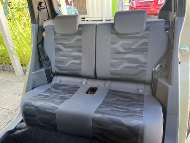 Daihatsu Taft 10