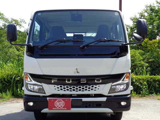 Mitsubishi Fuso Canter 2