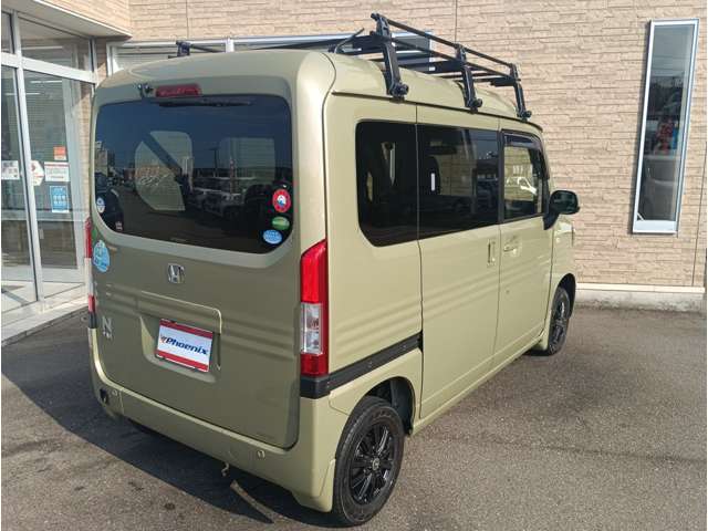 Honda N-VAN 8