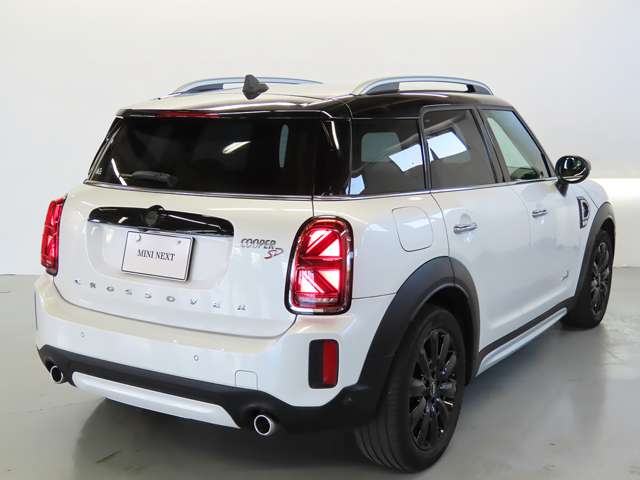 MINI Crossover 11