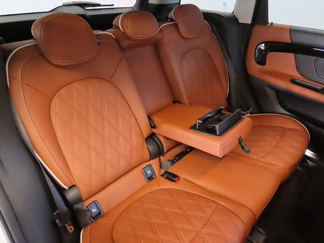 MINI Crossover 12