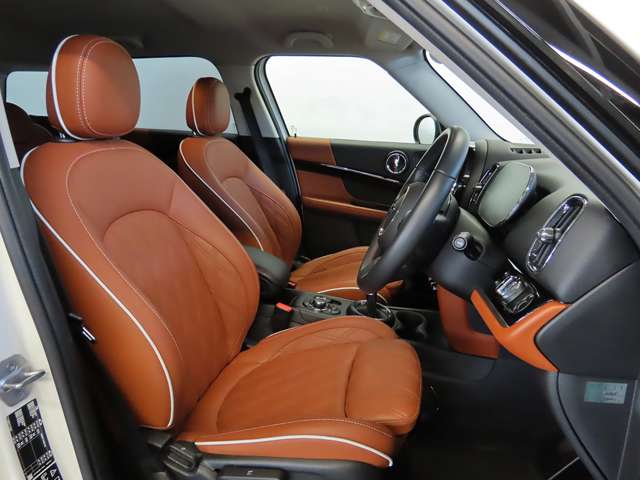 MINI Crossover 2