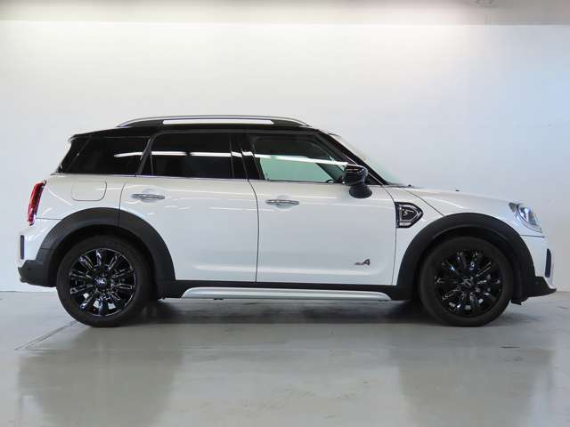 MINI Crossover 7