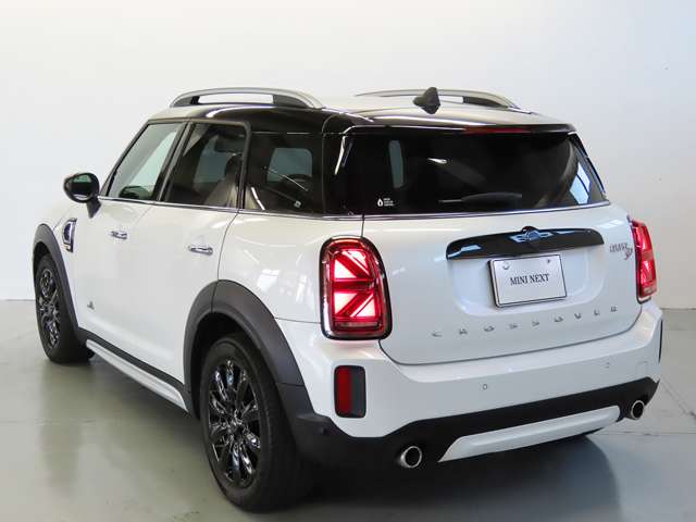 MINI Crossover 10
