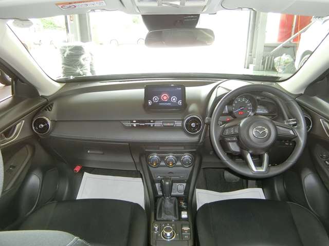 Mazda CX-3 12