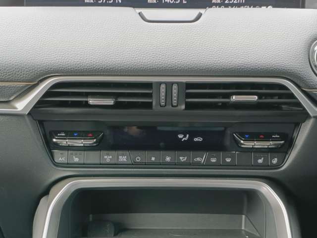 Mazda CX-80 7
