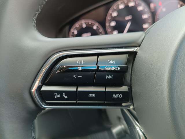 Mazda CX-80 10