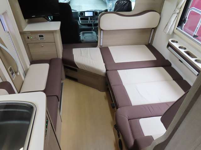 Toyota Camroad 5