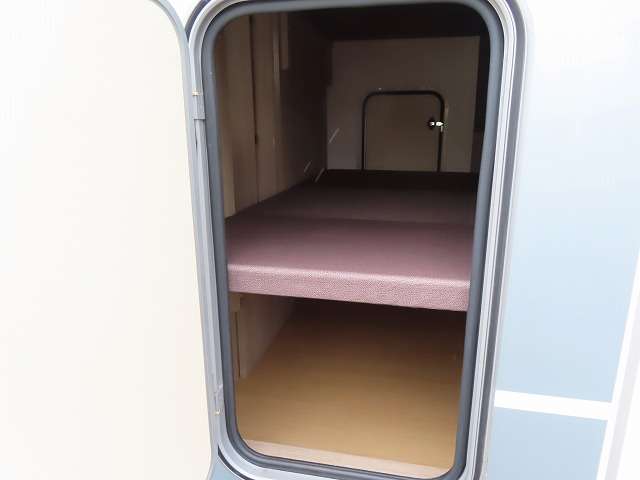 Toyota Camroad 9
