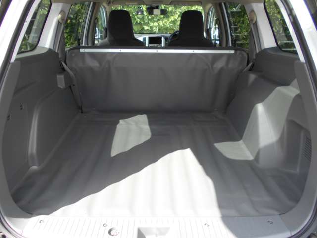 Nissan NV150 AD 9